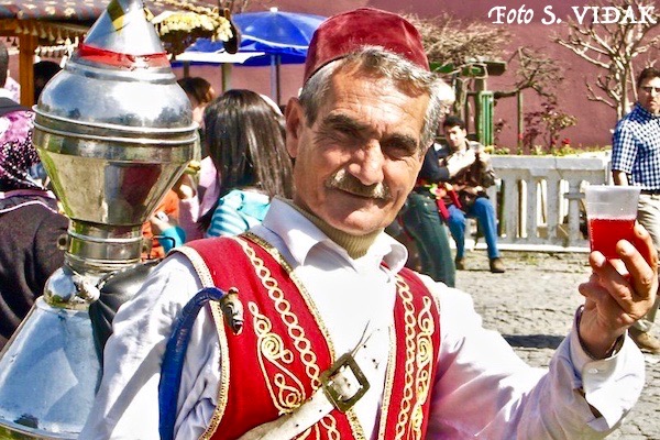 KONICA MINOLTA DIGITAL CAMERA